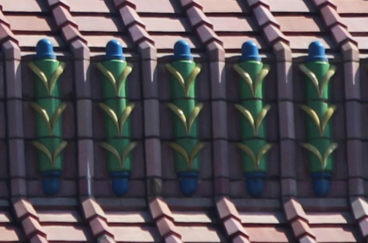 Detail on the roof of Asheville City Hall.