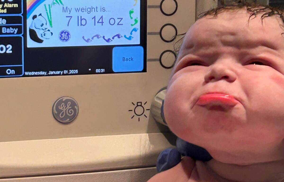 Mary Katherine O’Donnell and Patrick Hackney welcomed Frances Rosemary Hackney, who was born at 12:28 a.m., Jan. 1, 2025. (Photo credit: Mission Hospital)
