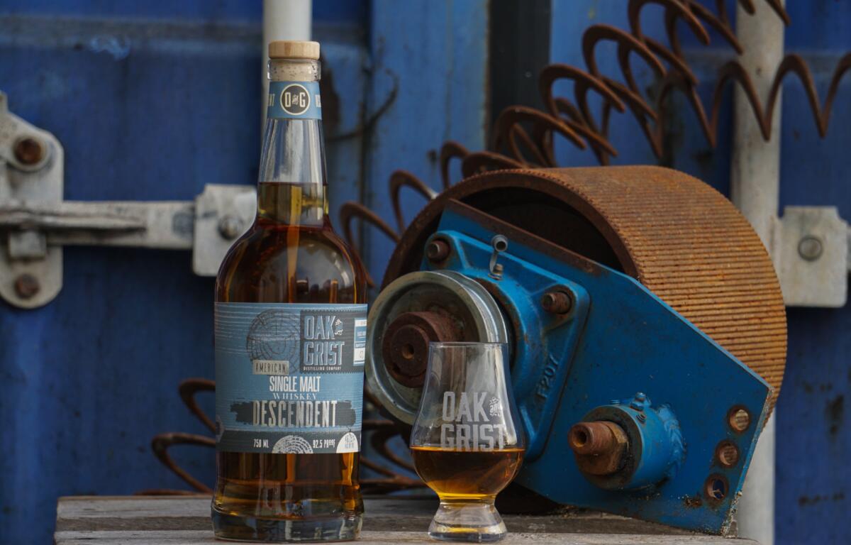 Descendent single malt whiskey from Oak & Grist.