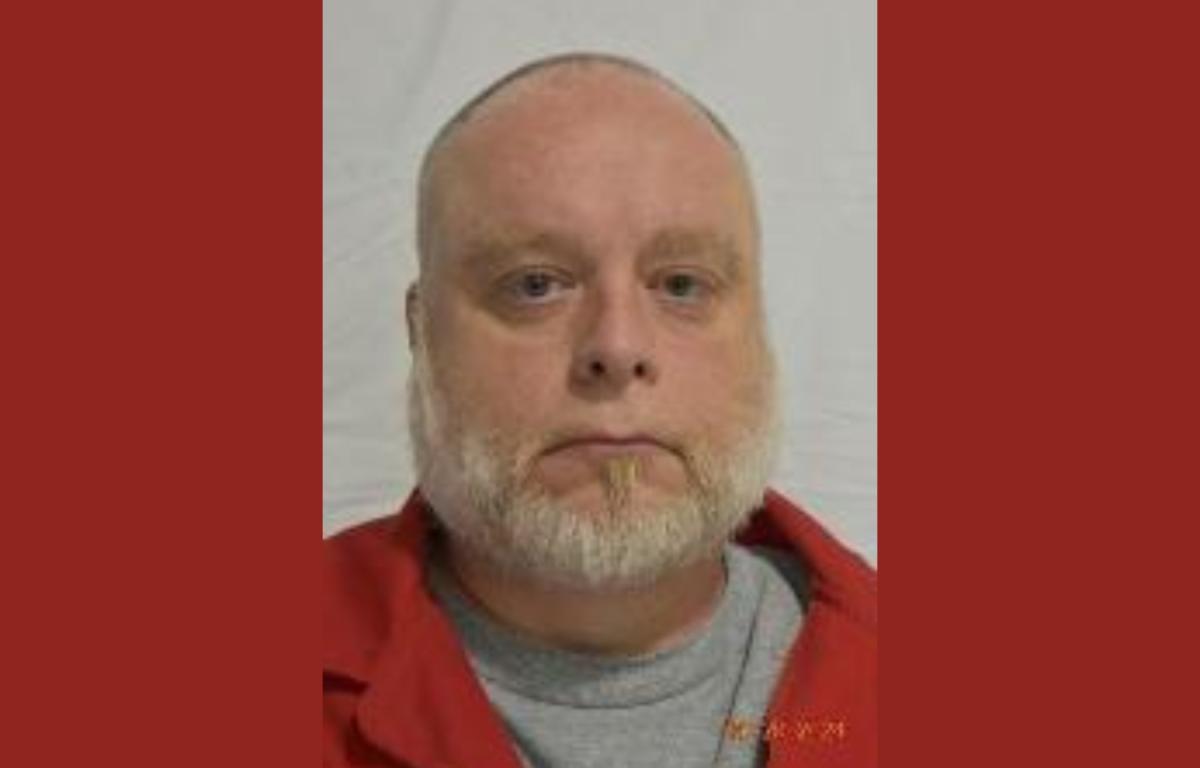 Lesley Eugene Warren 