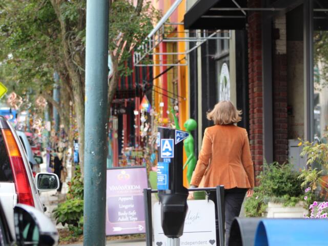 A Fiserv analysis shows sales are increasing as tourists return to Asheville. According to the analysis, September marked Asheville’s first month of year-over-year growth since Helene.