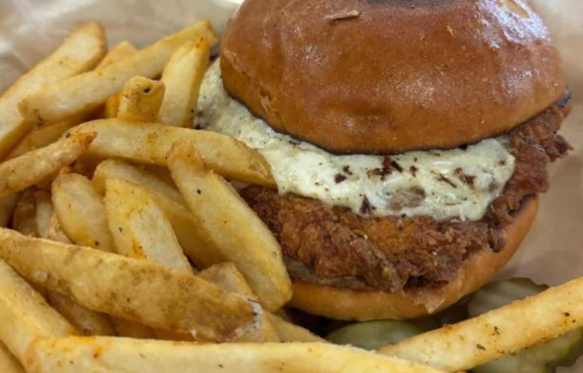 Salt Face Mule fried chicken sandwich