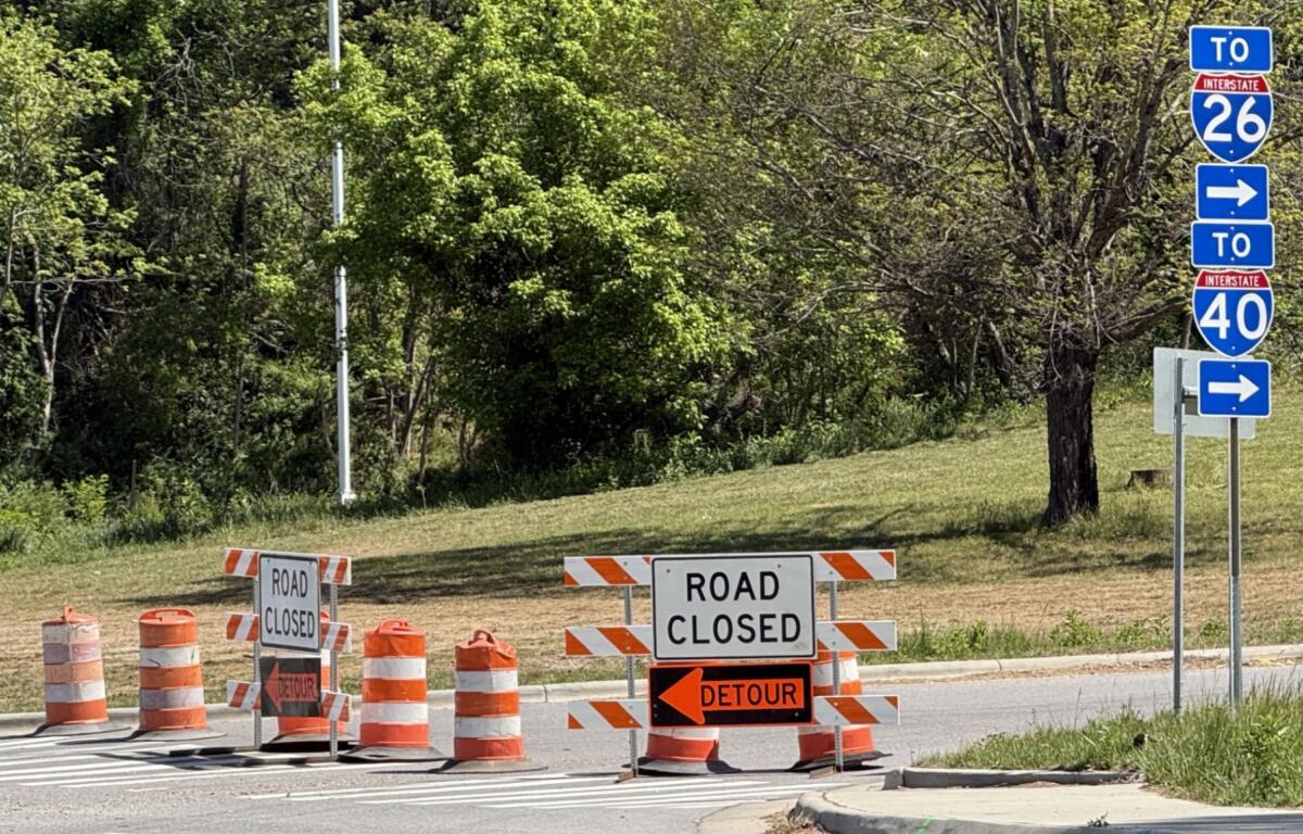 The Riverside Drive entrance ramp to I-240/I-26 is closed.