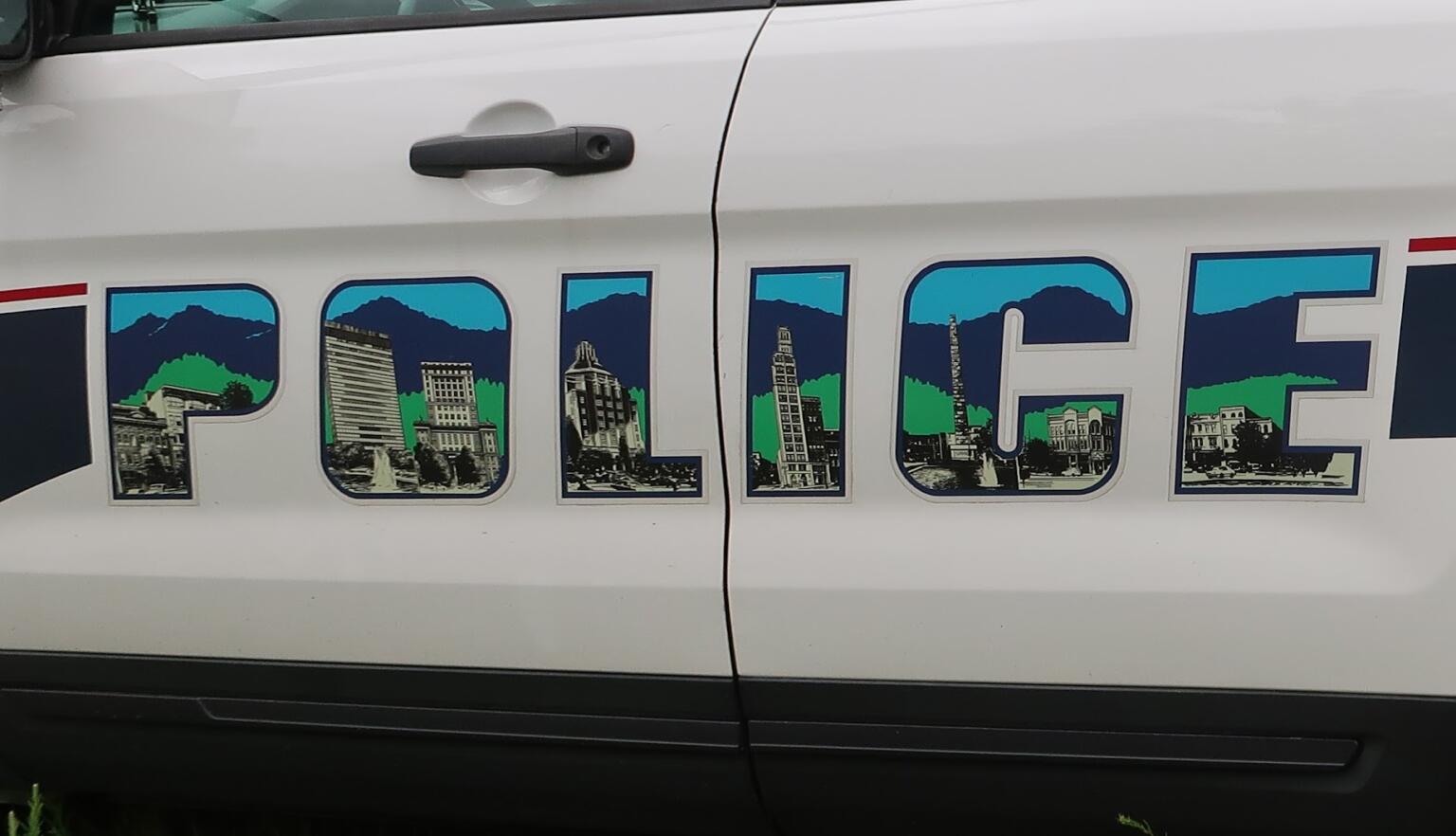 Driver dies in crash on Asheville’s McDowell Street | 98.1 The River