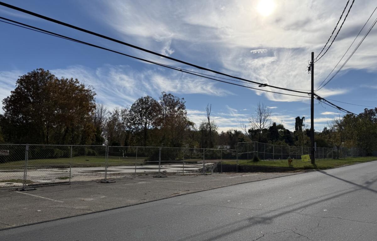 The vacant property at 21 London Road in Asheville is the proposed site of a seven-story, 252-unit apartment building. Asheville City Council approved an expansion of the project in a 4-3 vote Tuesday, Oct. 27, 2026, despite concerns about flooding.